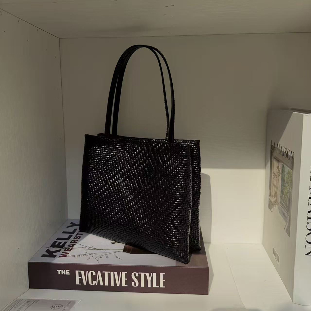 Mendy Genuine Leather Woven Pi - Leather Workshop 评论和价格